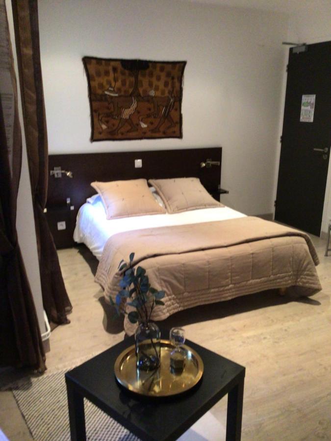 Hotel Restaurant De Londres Saint-Just-en-Chevalet Ngoại thất bức ảnh